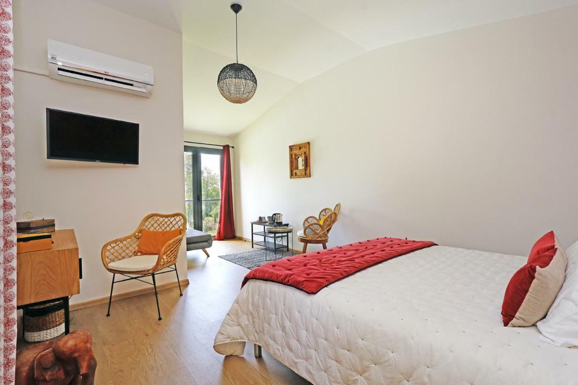 L Esprit Du Clain Chambres D Hotes Bandb De Standing Proches Du Futuroscope Golf Et Lac De St Cyr Naintre Εξωτερικό φωτογραφία
